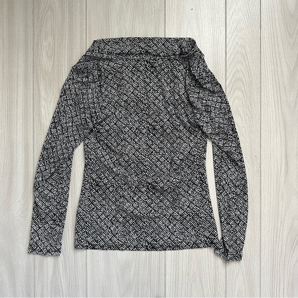 Alfani Long sleeve women’s blouse career black, and white - Picture 3 of 3